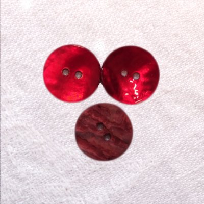 Pärlemorknapp rubinröd 20mm blank