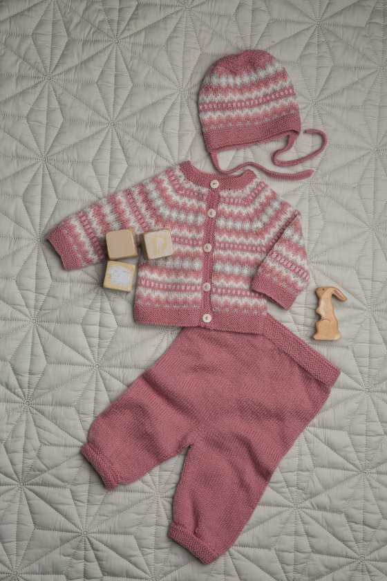 Stickmönster babyset i rosa Viking Baby ull