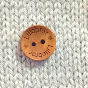 Träknapp 18mm Lillebror