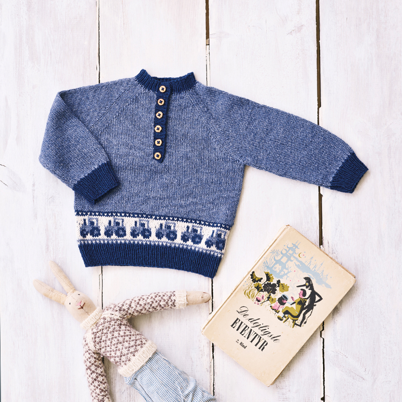 893469 Babytröja med traktorer