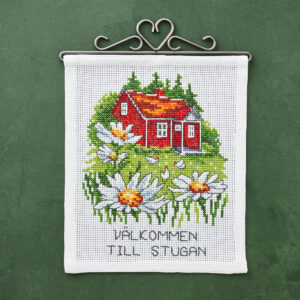 Korsstygnsbroderi Välkommen till stugan Vepa