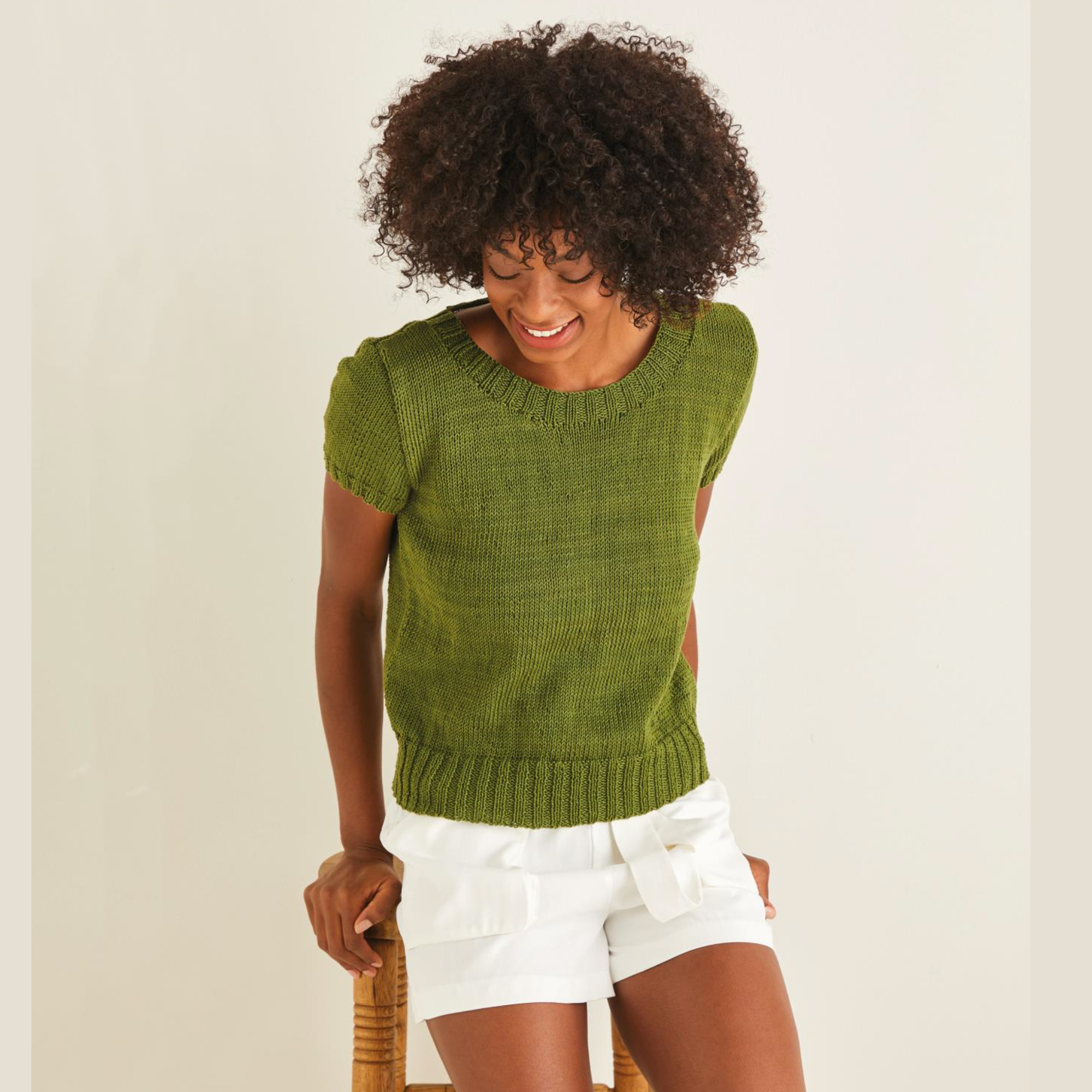 Stickmönster T-shirt i Cotton Dk sirdar-10115